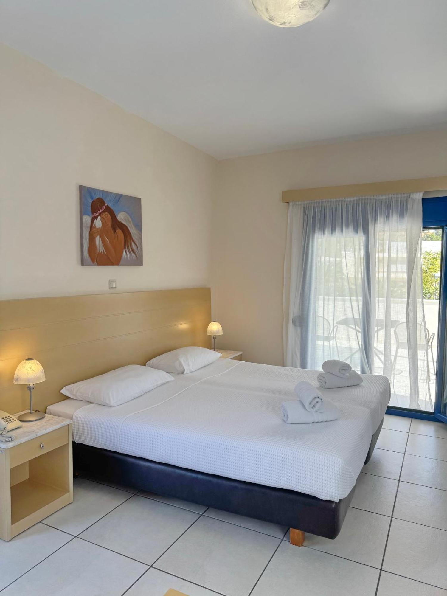 Apart Otel Emporios Bay Chios 3*