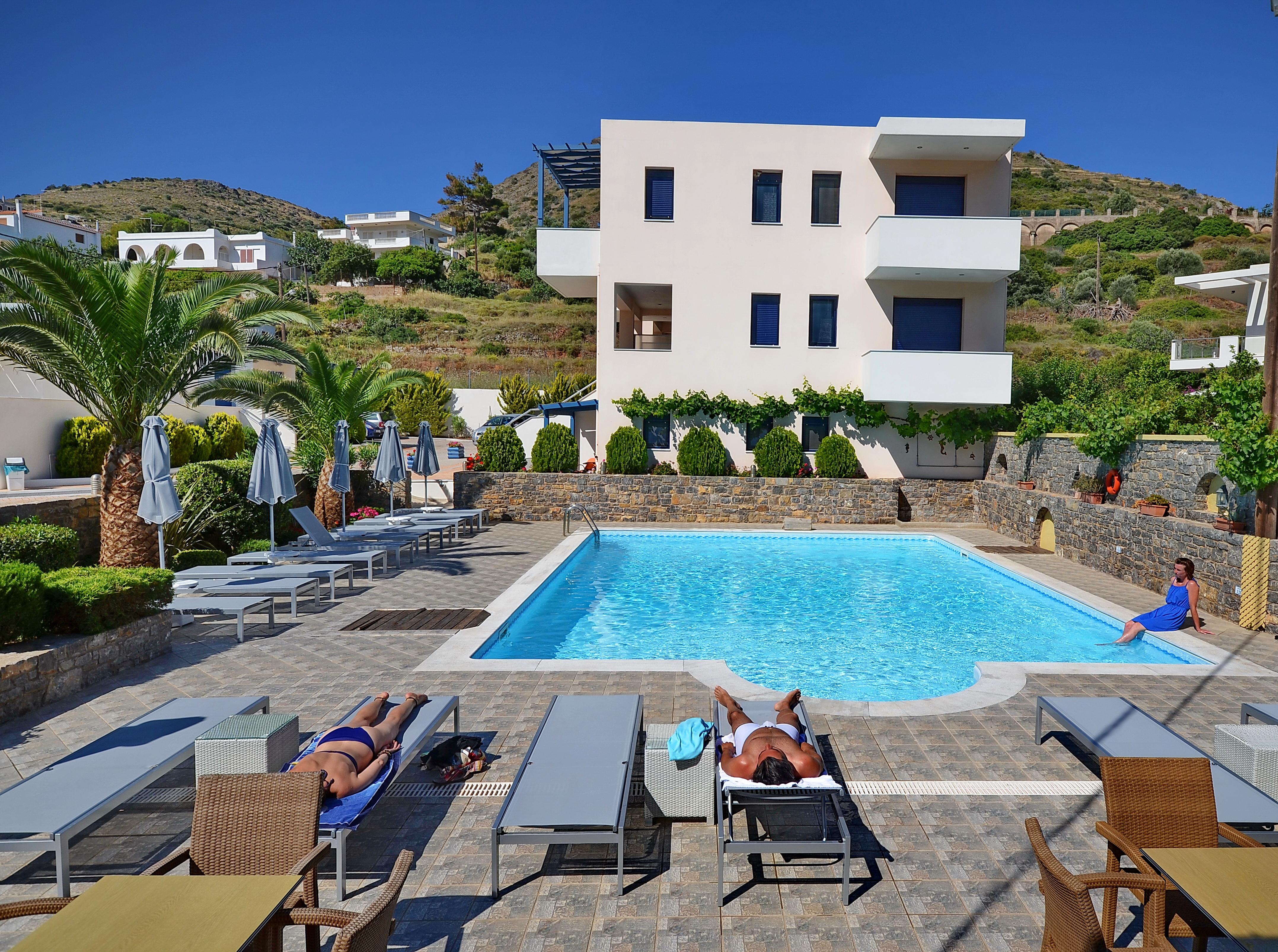 Ξενοδοχείο με διαμερίσματα Emporios Bay Chios 3*