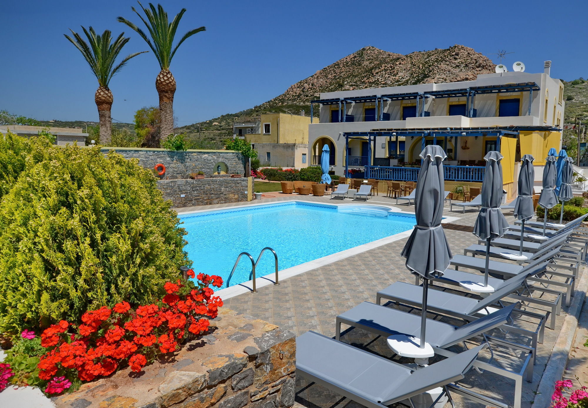 Ξενοδοχείο με διαμερίσματα Emporios Bay Chios 3*